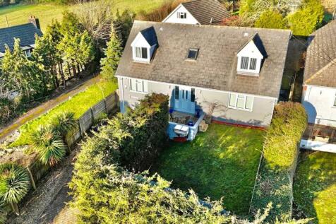 Cot Hill, Newport NP18 3 bed detached house for sale