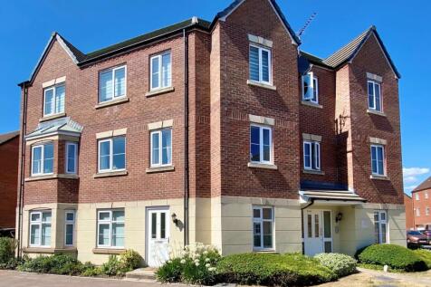 2 bedroom ground floor flat for sale