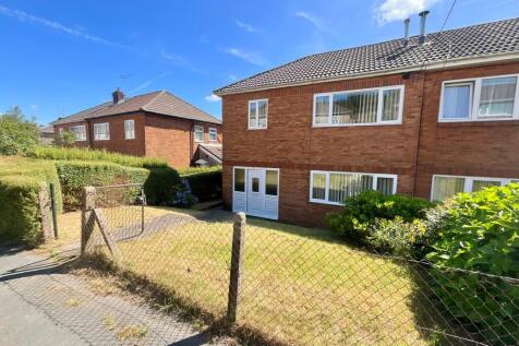 Coronation Road, Blackwood NP12 3 bed semi