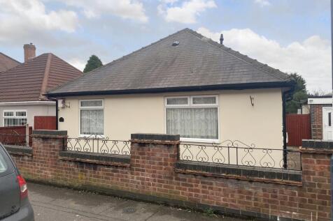 Stockbrook Road, Derby 3 bed detached bungalow for sale