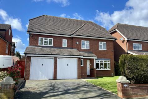 6 bedroom detached house for sale