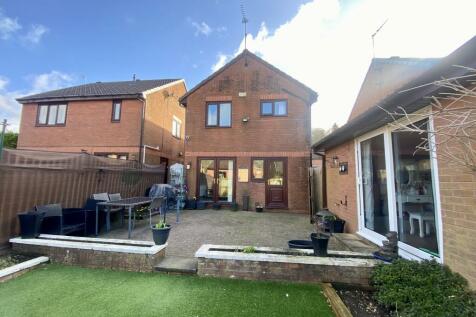 3 bedroom detached house for sale