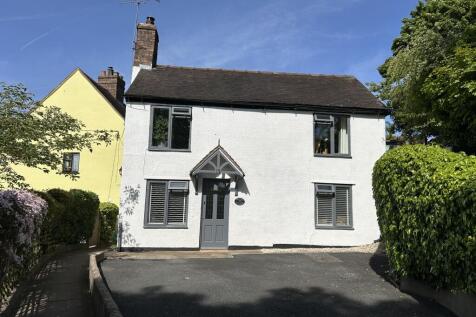 3 bedroom detached house for sale