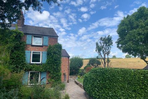 5 bedroom semi-detached house for sale