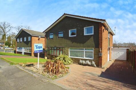 3 bedroom semi-detached house for sale