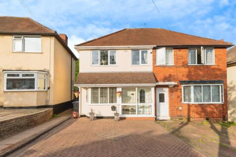 3 bedroom semi-detached house for sale