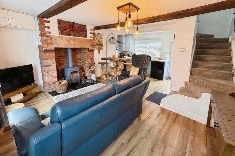 1 bedroom terraced house for sale