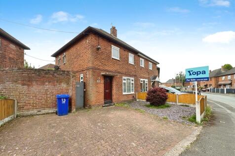 2 bedroom semi-detached house for sale