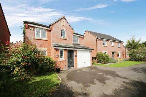 4 bed detached house