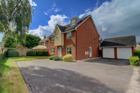 6 bedroom detached house for sale