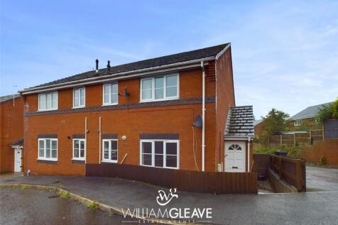 Nant View Court, Flintshire CH7 2 bed apartment for sale