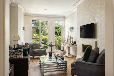 Warwick Gardens, Kensington, London, W14 4 bed semi