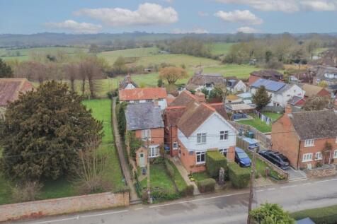 Pump Cottages, High Street, Leighton... 2 bed semi