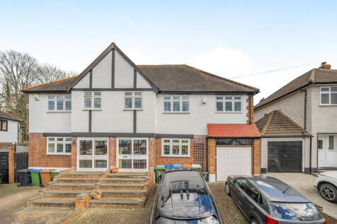 5 bedroom semi-detached house for sale
