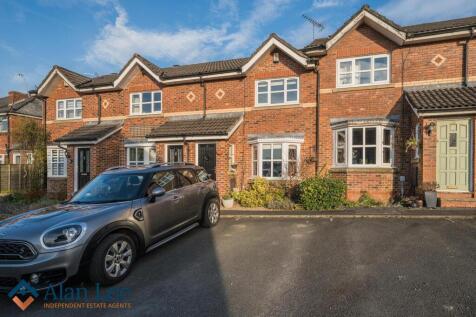 Moran Crescent, Macclesfield, SK11 8JJ 2 bed terraced house for sale