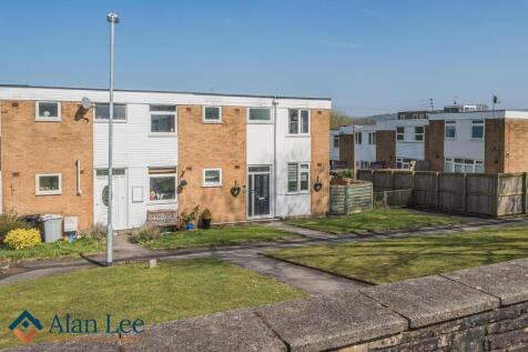 Bramble Close, Macclesfield, SK10 3AX 3 bed end of terrace house for sale