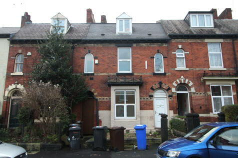 5 bedroom terraced house for sale