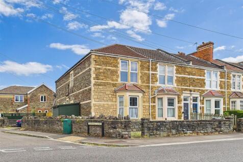 Prime location, close to Clevedon... 2 bed flat for sale