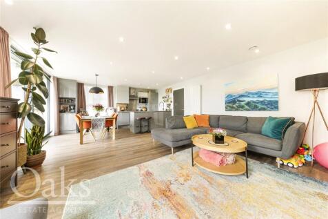 The Waldrons, Croydon 2 bed apartment for sale