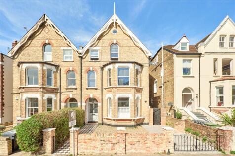 Lewin Road, London SW16 2 bed flat for sale