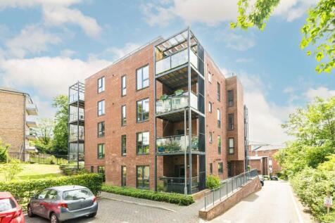 Fuller House, London SW16 2 bed flat for sale