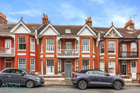 Melville Road, Hove BN3 6 bed terraced house for sale