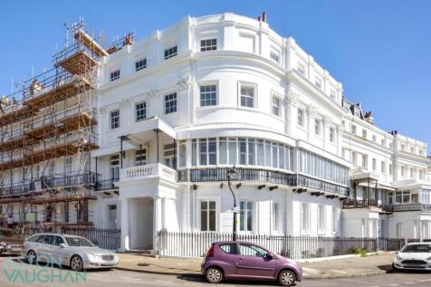 Lewes Crescent, Brighton BN2 1 bed apartment for sale
