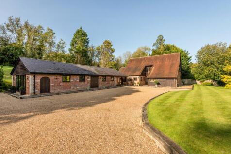 6 bedroom detached house for sale