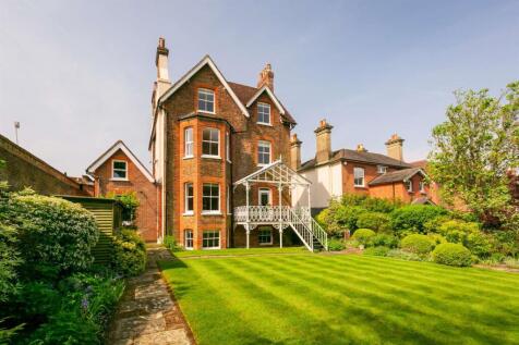 Austen Road, Guildford 6 bed detached house for sale