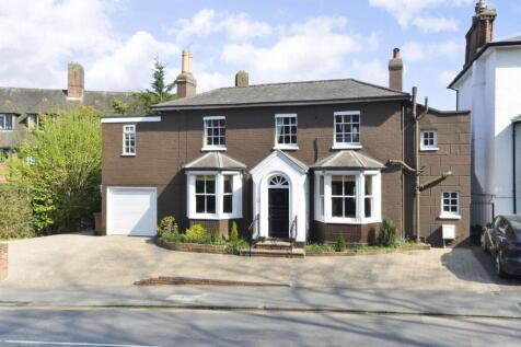 Portsmouth Road, Guildford 3 bed detached house for sale
