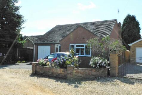 The Tenters, Holbeach Town Centre 2 bed detached bungalow for sale