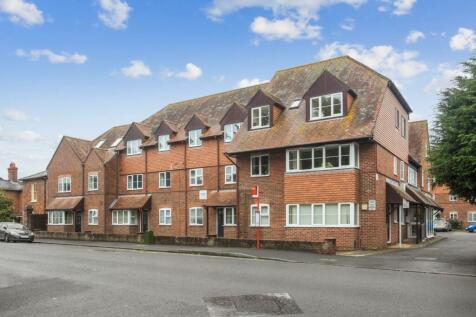 West Street, Wilton, Salisbury 2 bed flat for sale