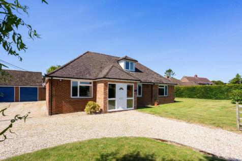 Salisbury Lane, Middle Wallop 5 bed detached bungalow for sale