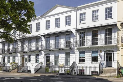 Crescent Terrace, Cheltenham 6 bed townhouse for sale