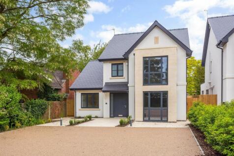 Walnut Close, Pittville, Cheltenham 5 bed detached house for sale