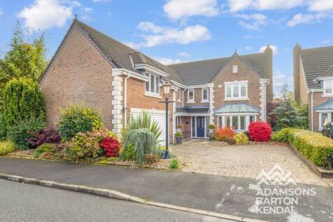 Pargate Chase, Norden OL11 5DZ 5 bed property for sale