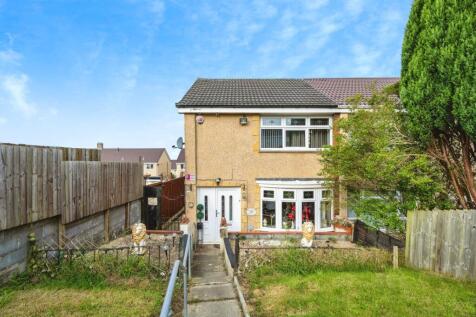 2 bedroom semi-detached house for sale