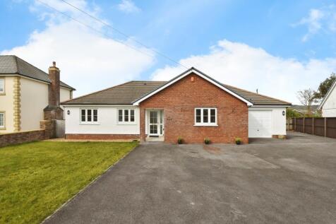 3 bedroom bungalow for sale