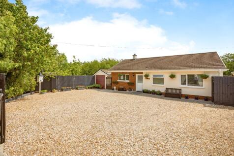 3 bedroom bungalow for sale