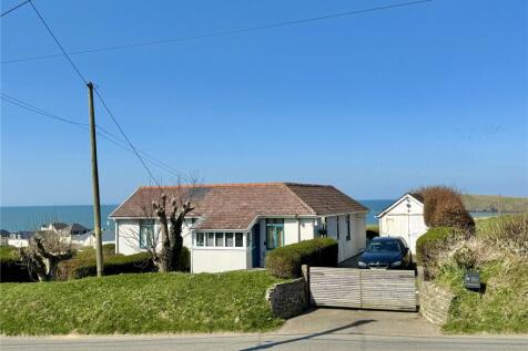4 bedroom bungalow for sale