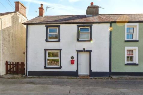 2 bedroom end of terrace house for sale