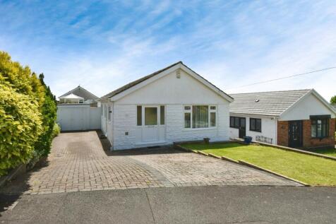 3 bedroom bungalow for sale