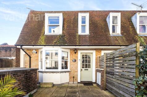 Dukes Lane, Brighton, East Sussex, BN1 2 bed maisonette for sale