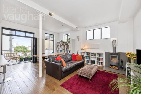 Arundel Place, Brighton, East Sussex... 2 bed flat for sale
