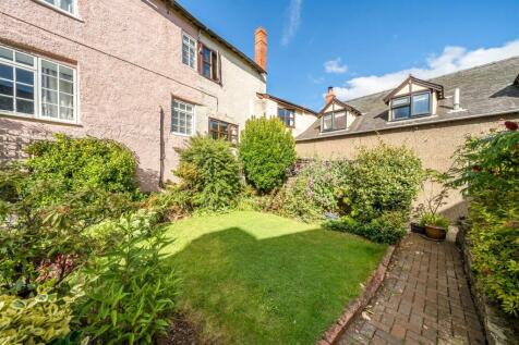 1 Salop Street, Bishops Castle... 6 bed townhouse for sale