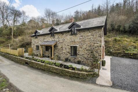 Quarry Cottage, Sarn 3 bed country house for sale