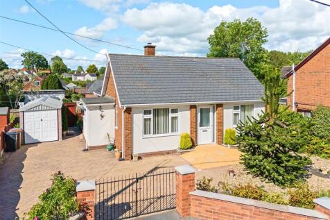 Kimberley Lane, St. Martins, Oswestry. 2 bed detached bungalow for sale