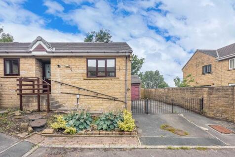 2 bedroom semi-detached bungalow for sale