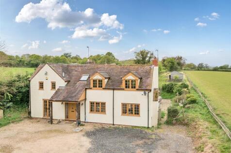 Bush Lane, Callow End, Worcester 4 bed country house for sale