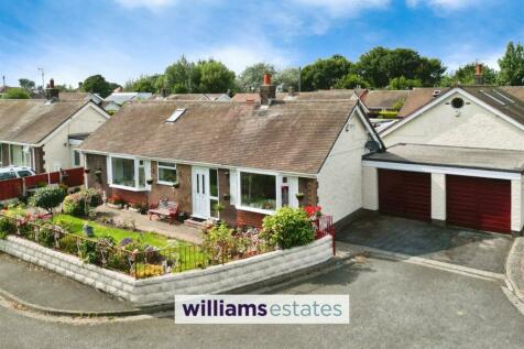 2 bedroom detached bungalow for sale